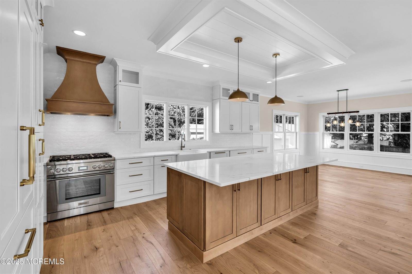 69 Park Avenue, Rumson, NJ 07760