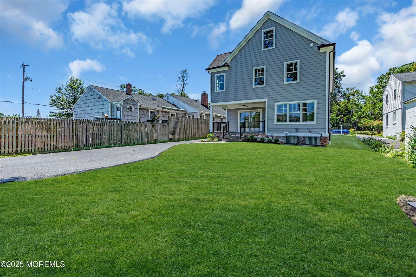 69 Park Avenue, Rumson, NJ 07760