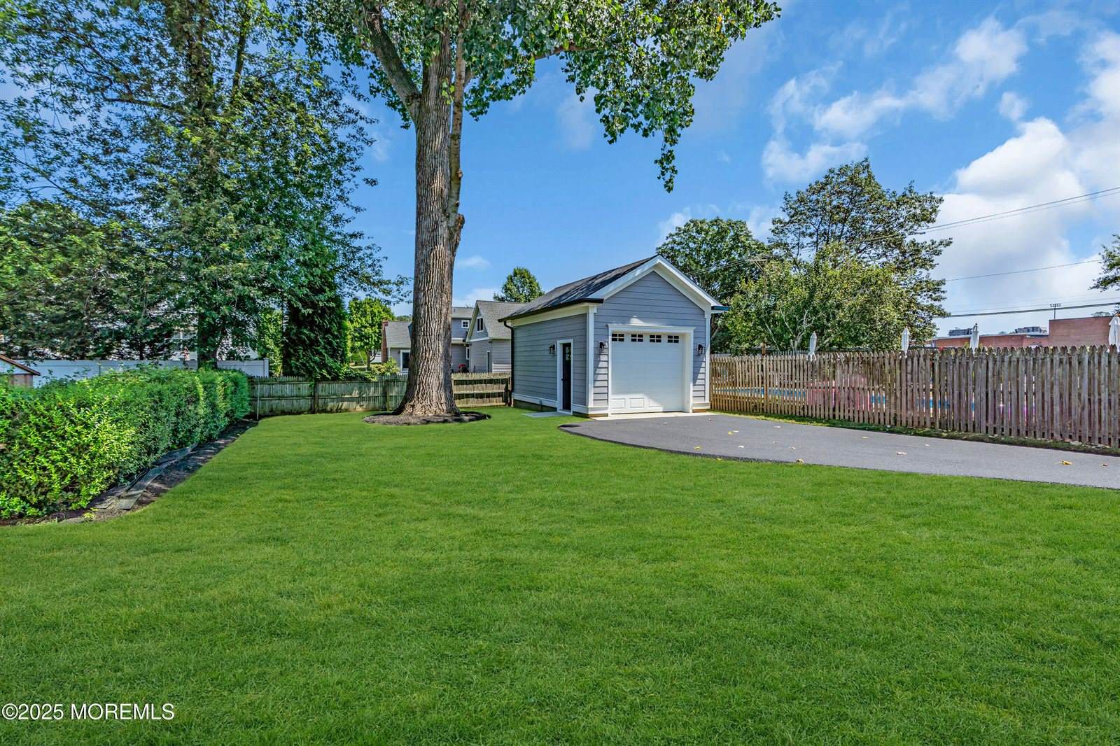 69 Park Avenue, Rumson, NJ 07760