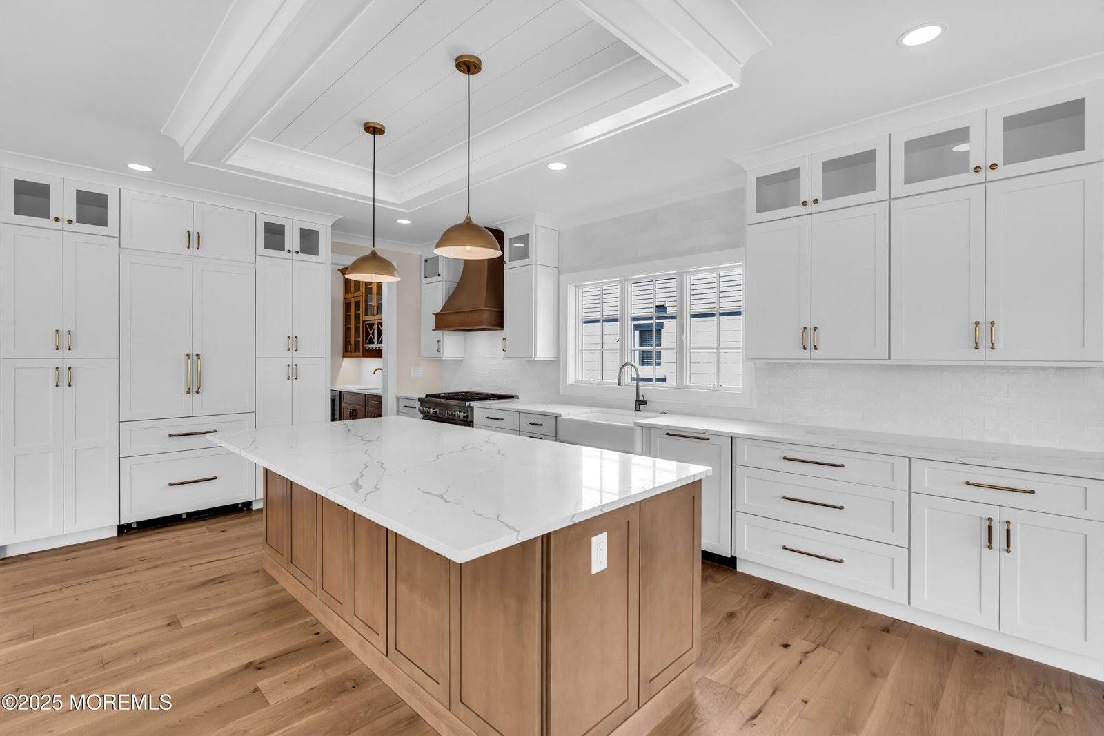 69 Park Avenue, Rumson, NJ 07760