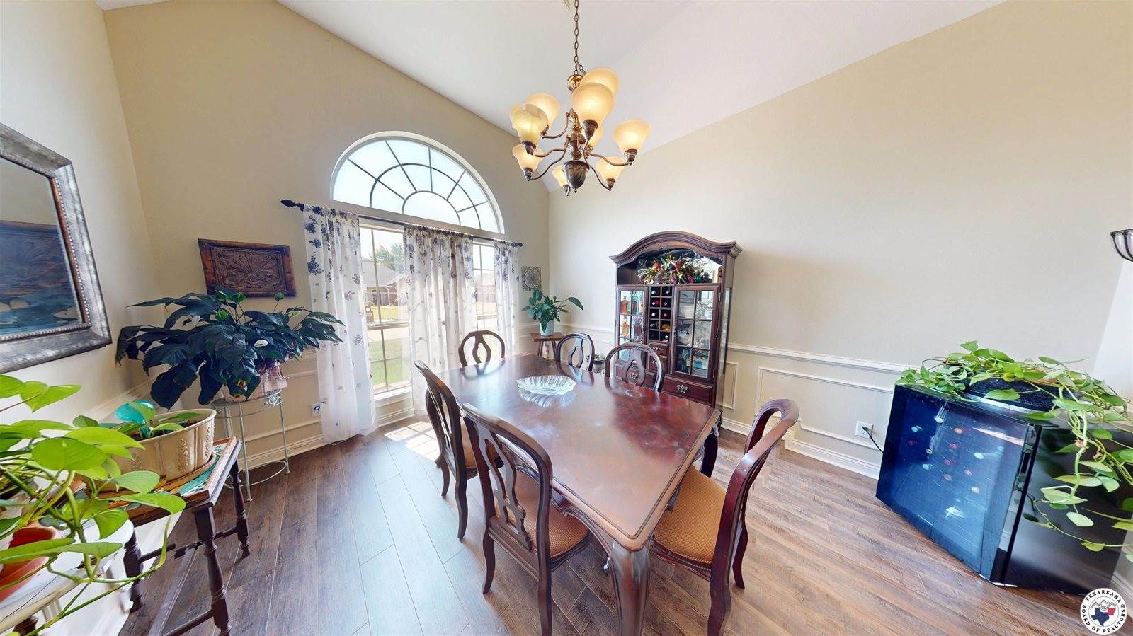 6706 Cameron Ln, Texarkana, TX 75503