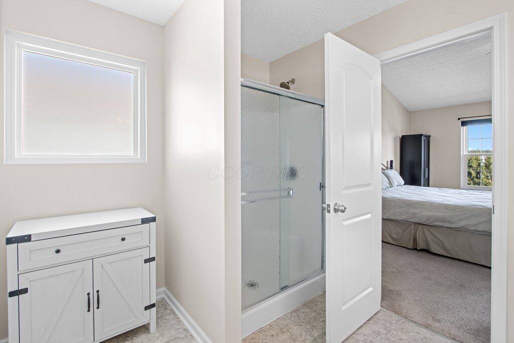 5989 Jamesport Drive, Westerville, OH 43081