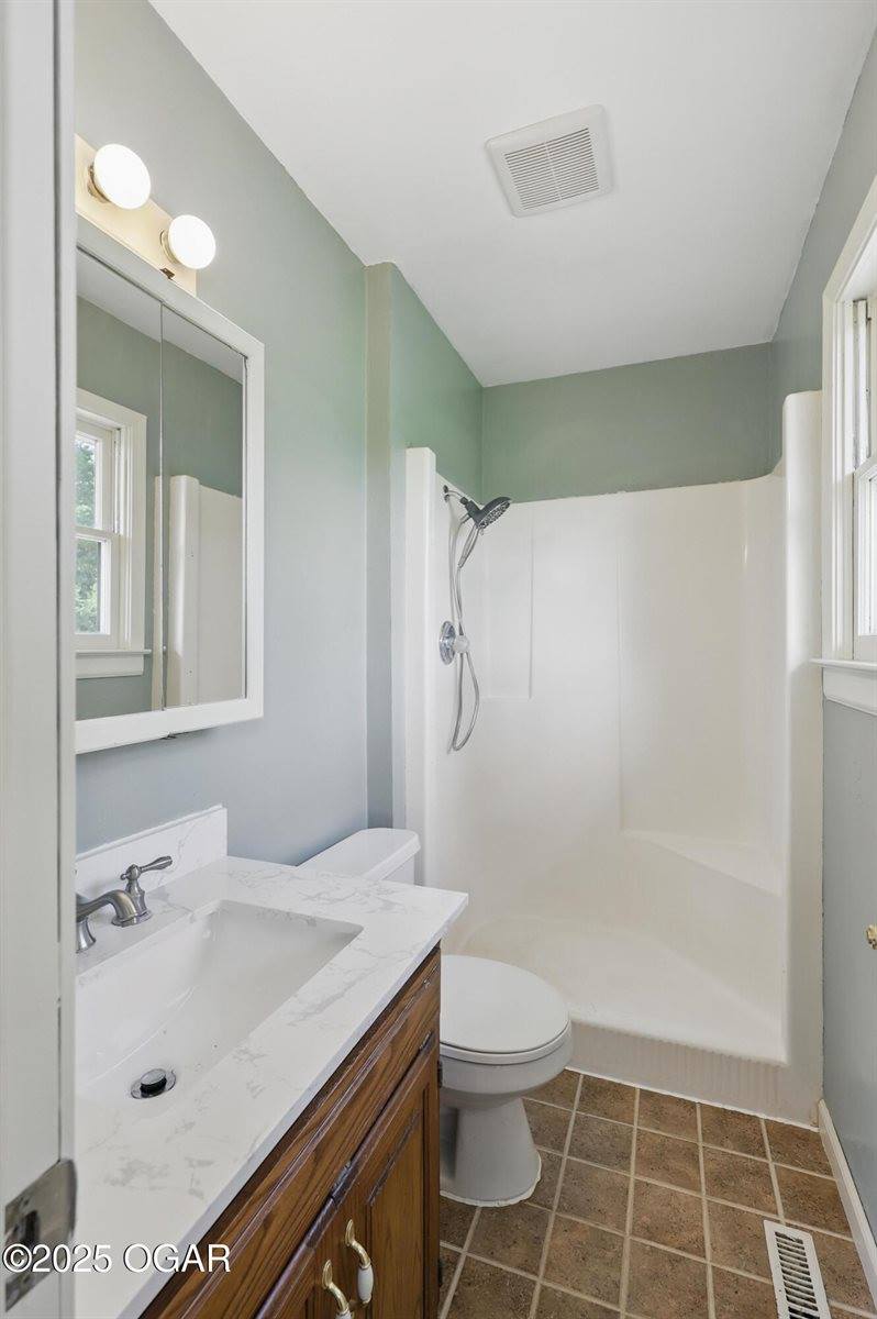 16537 Isis Road, Carthage, MO 64836