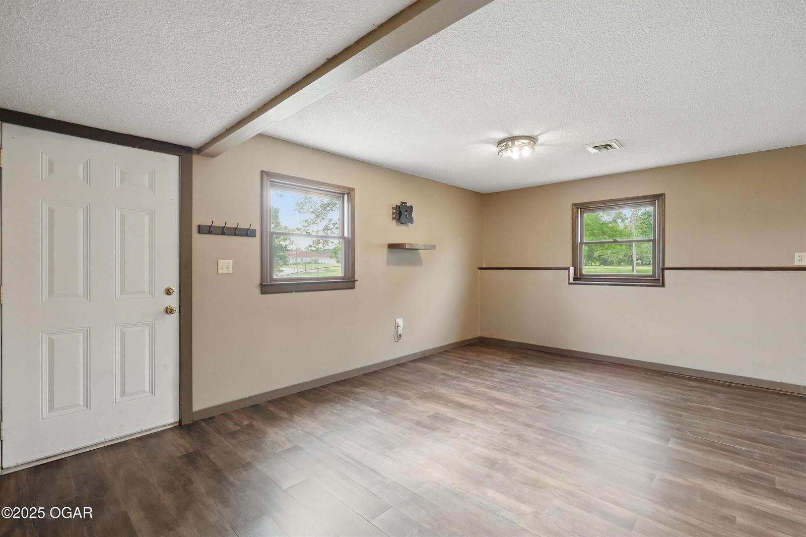 16537 Isis Road, Carthage, MO 64836