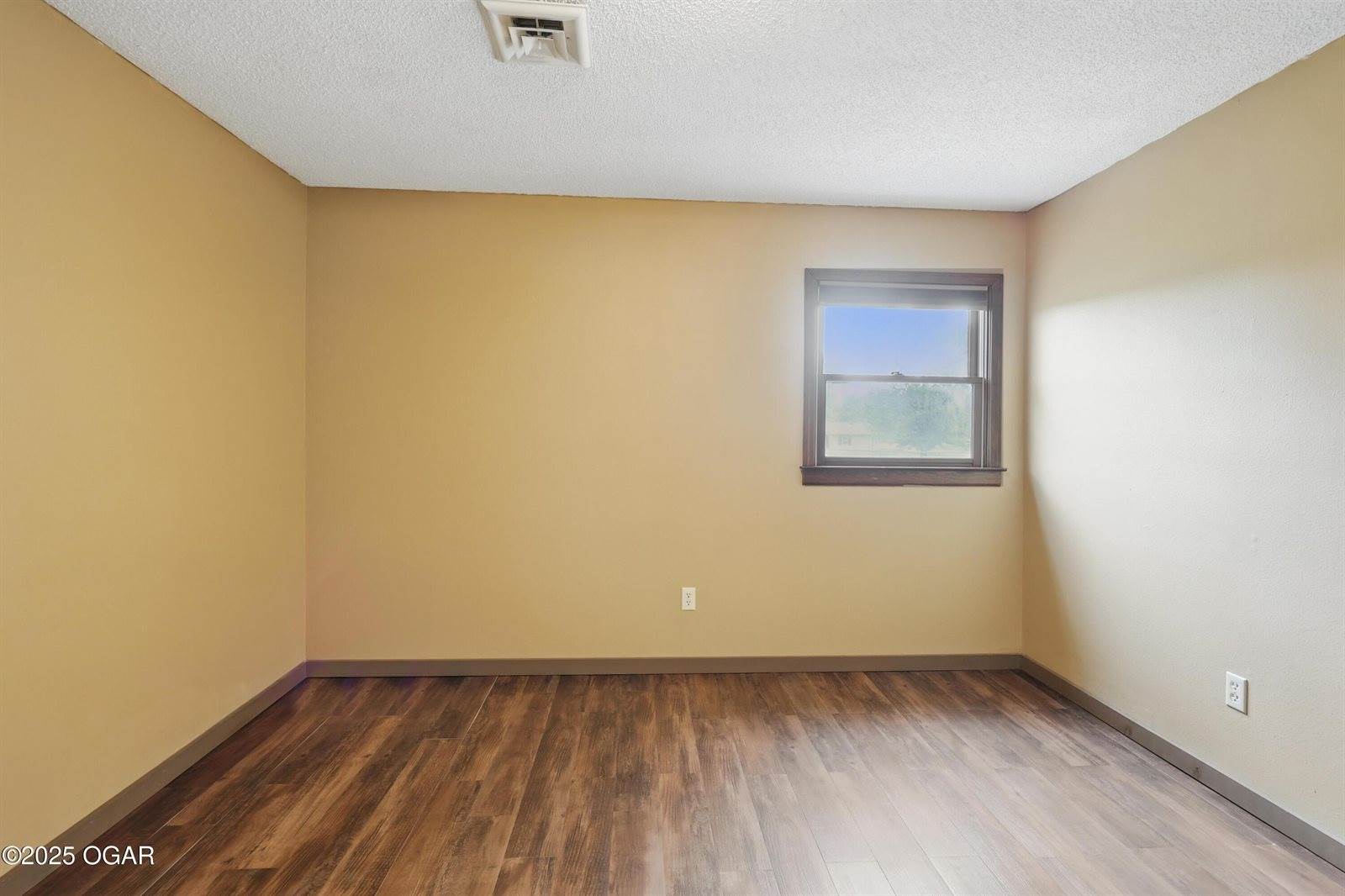 16537 Isis Road, Carthage, MO 64836