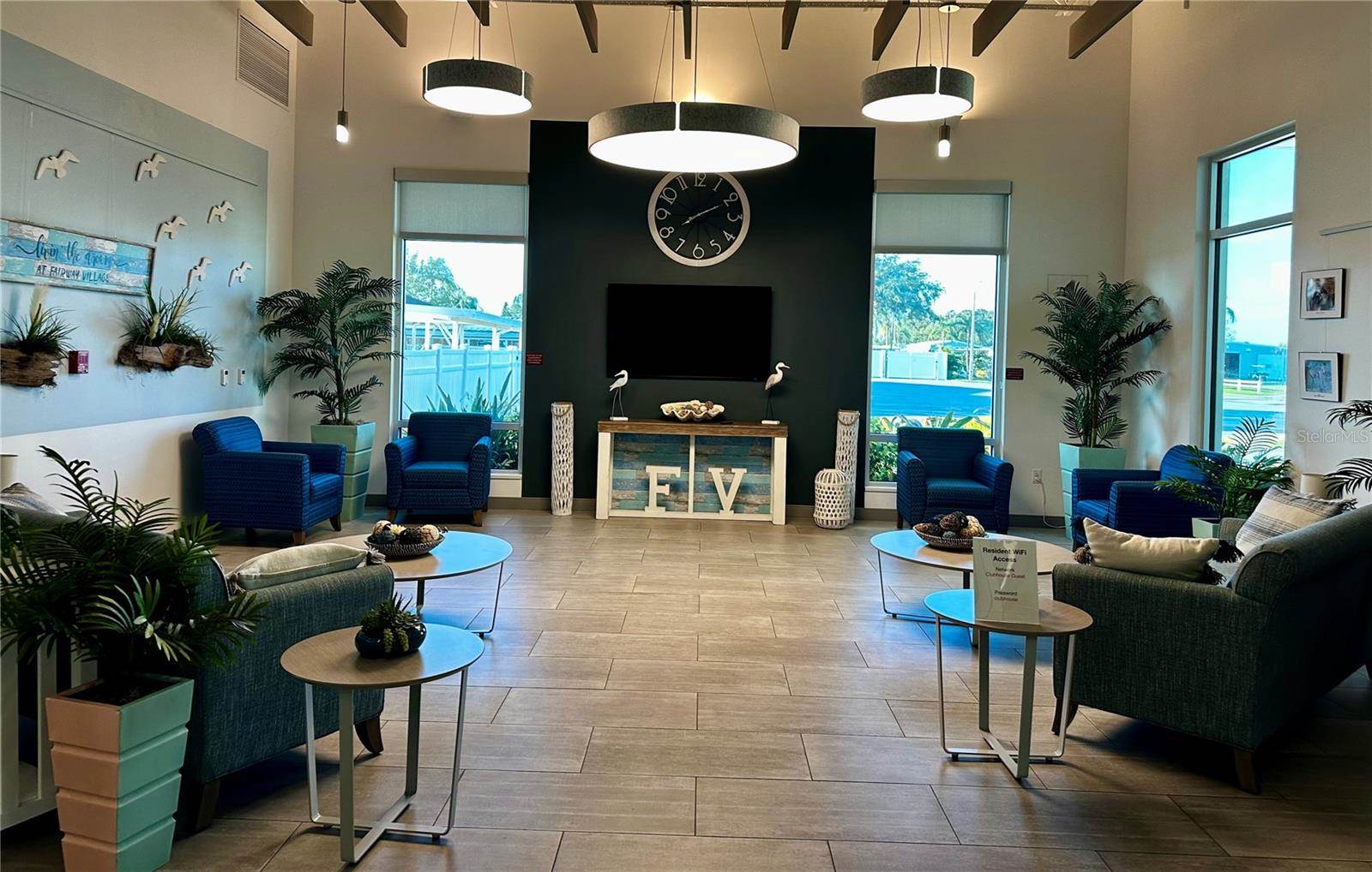 1100 Belcher Road South, #403, Largo, FL 33771