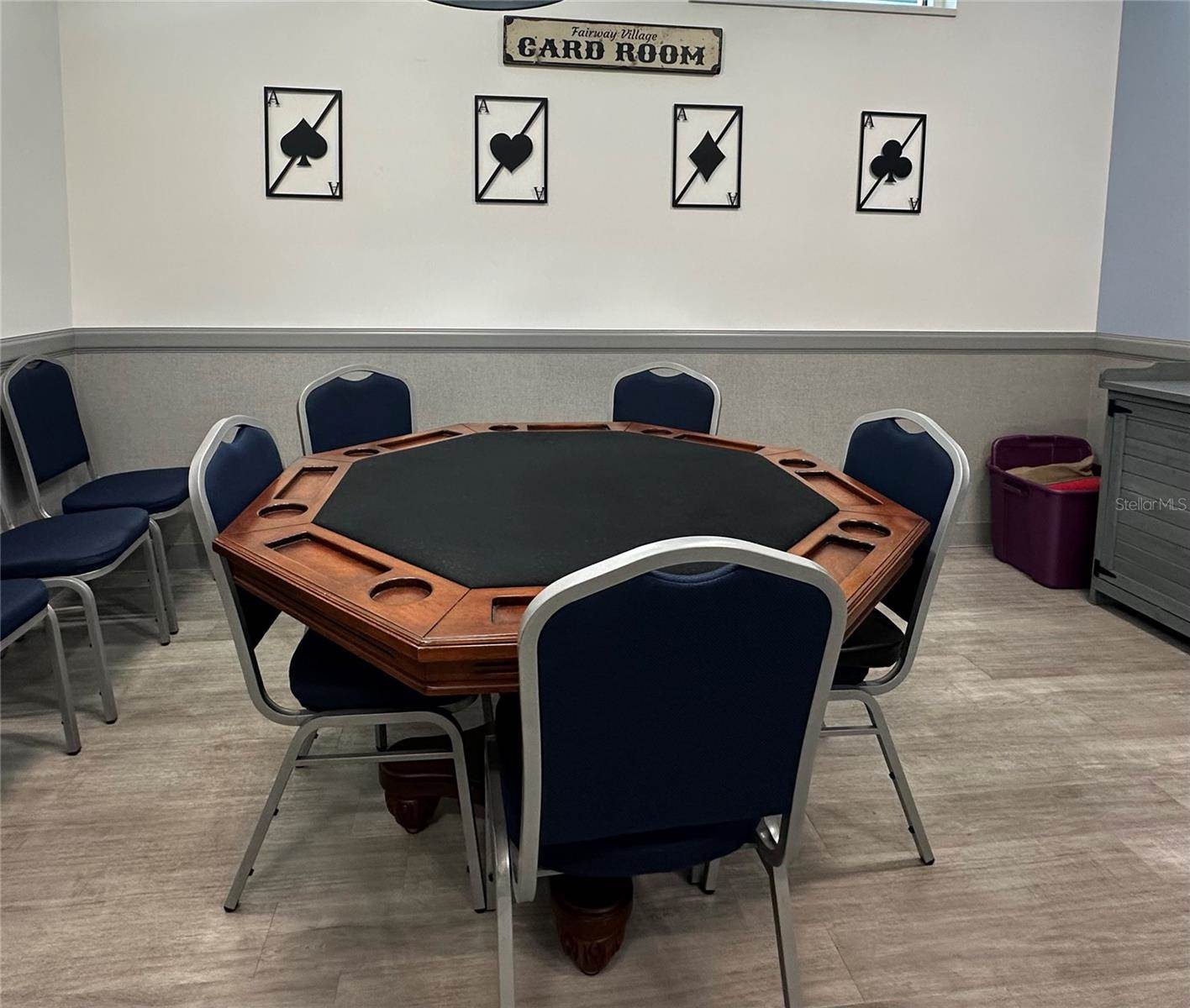 1100 Belcher Road South, #403, Largo, FL 33771