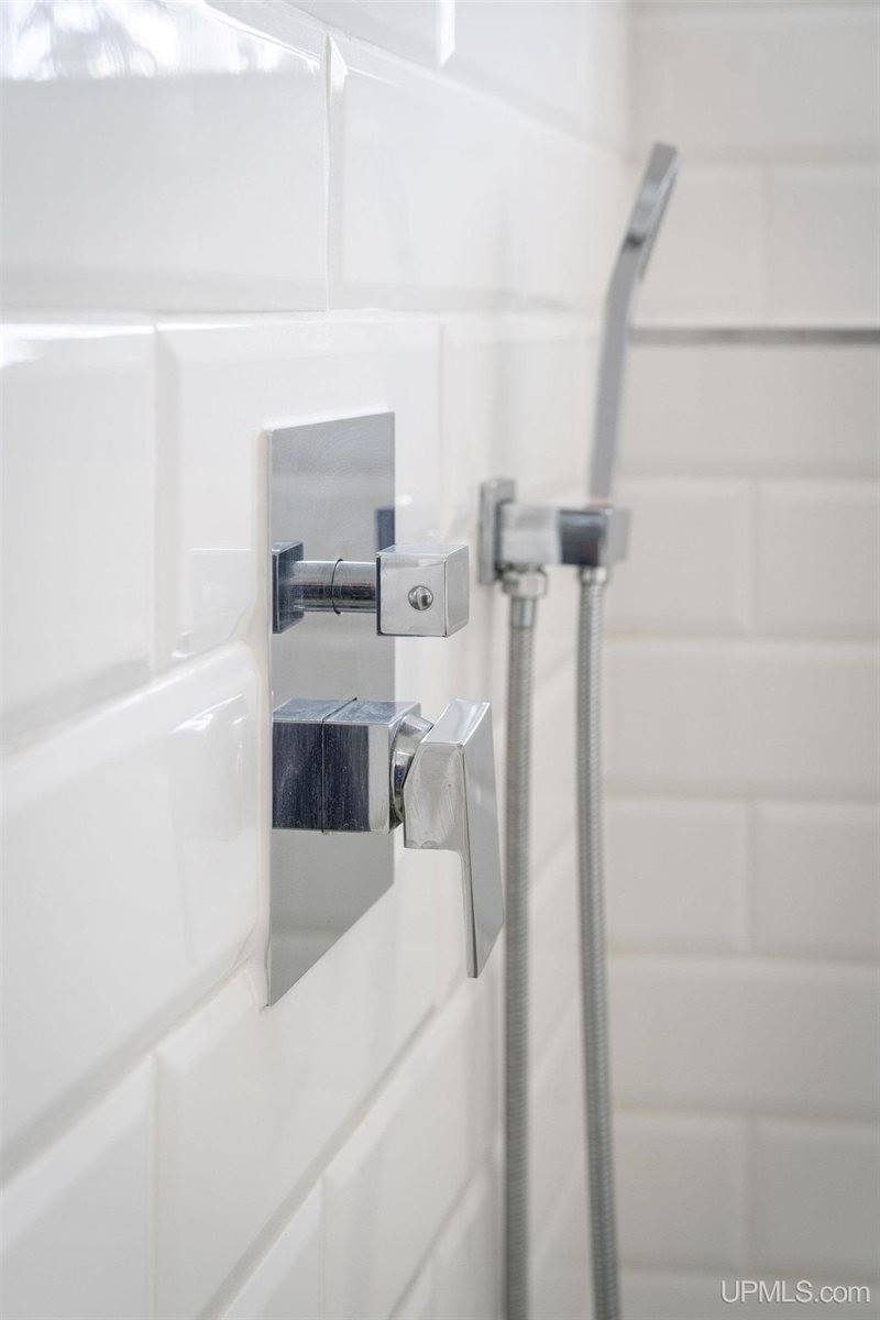 312 S 3rd Street, Ishpeming, MI 49849