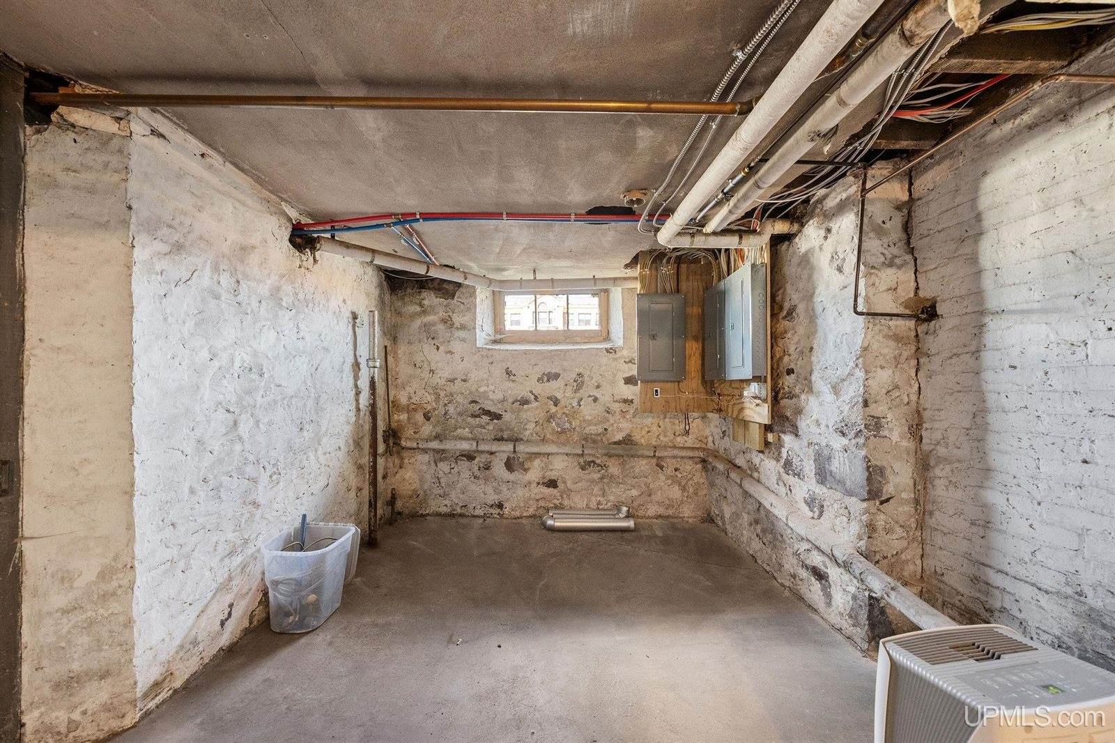 312 S 3rd Street, Ishpeming, MI 49849