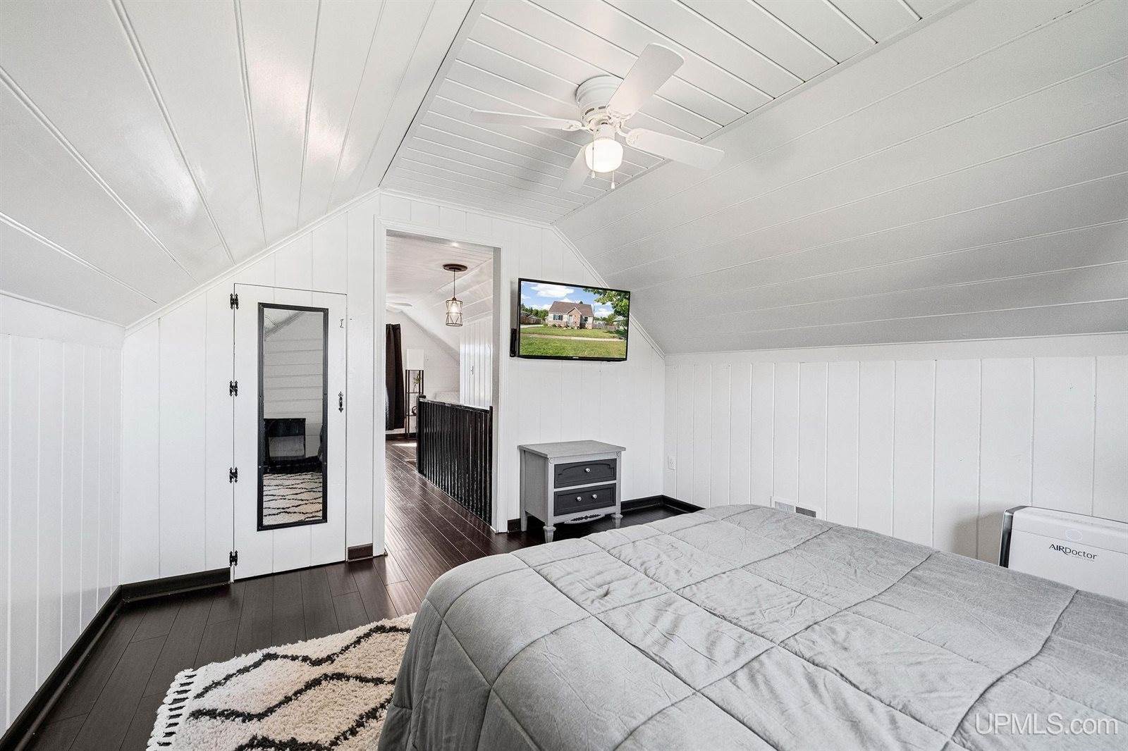 551 Duncan Avenue, Ishpeming, MI 49849