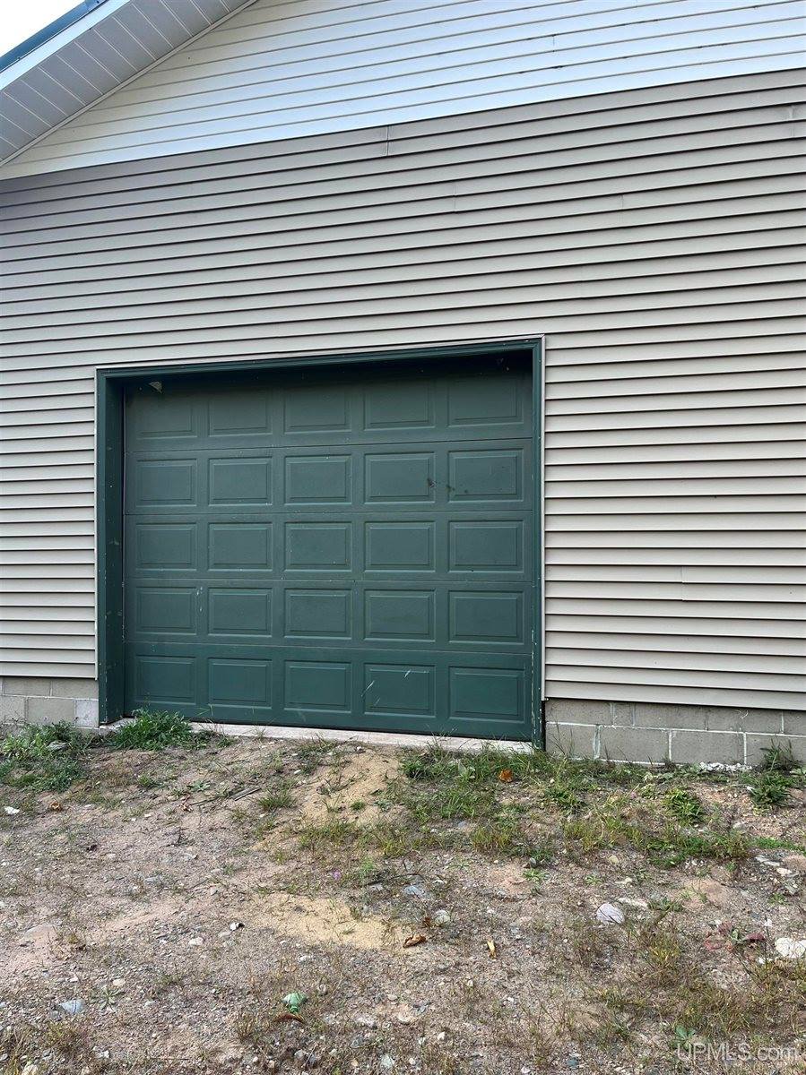 3759 County Road CL Road, Ishpeming, MI 49849
