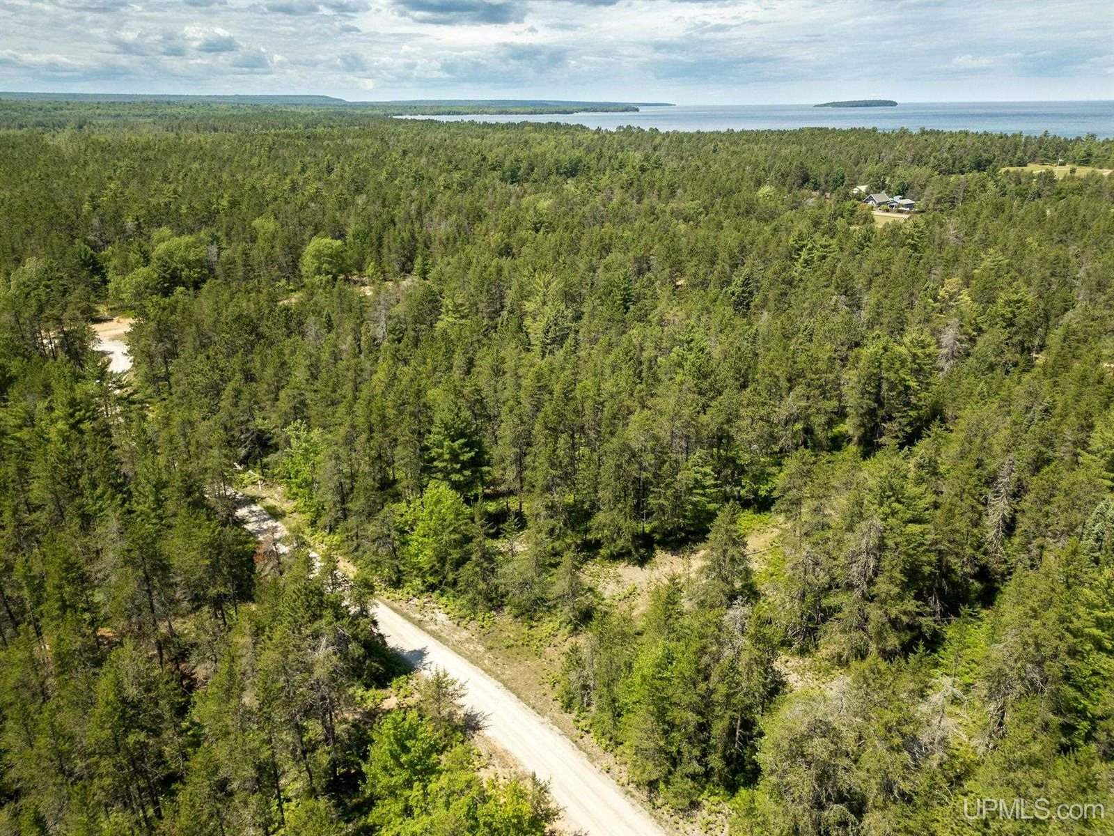 TBD BLOCK 24 OAK Street, Au Train, MI 49806