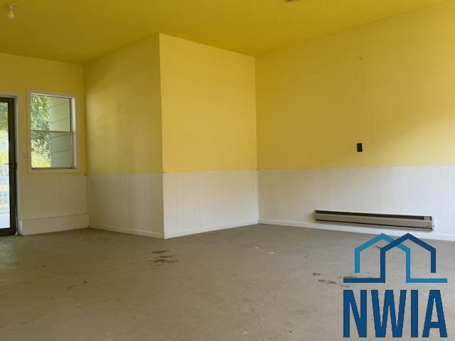 400 S 2nd Avenue, Anthon, IA 51004