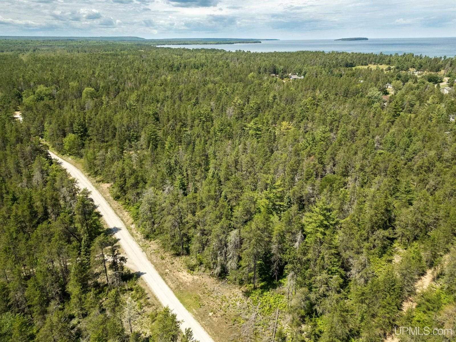 3/4 BLOCK 25 N Oak Street, Au Train, MI 49806