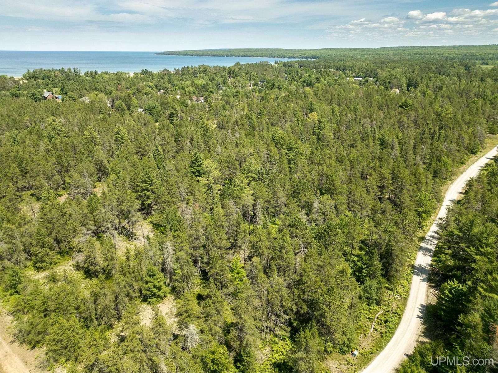 3/4 BLOCK 25 N Oak Street, Au Train, MI 49806