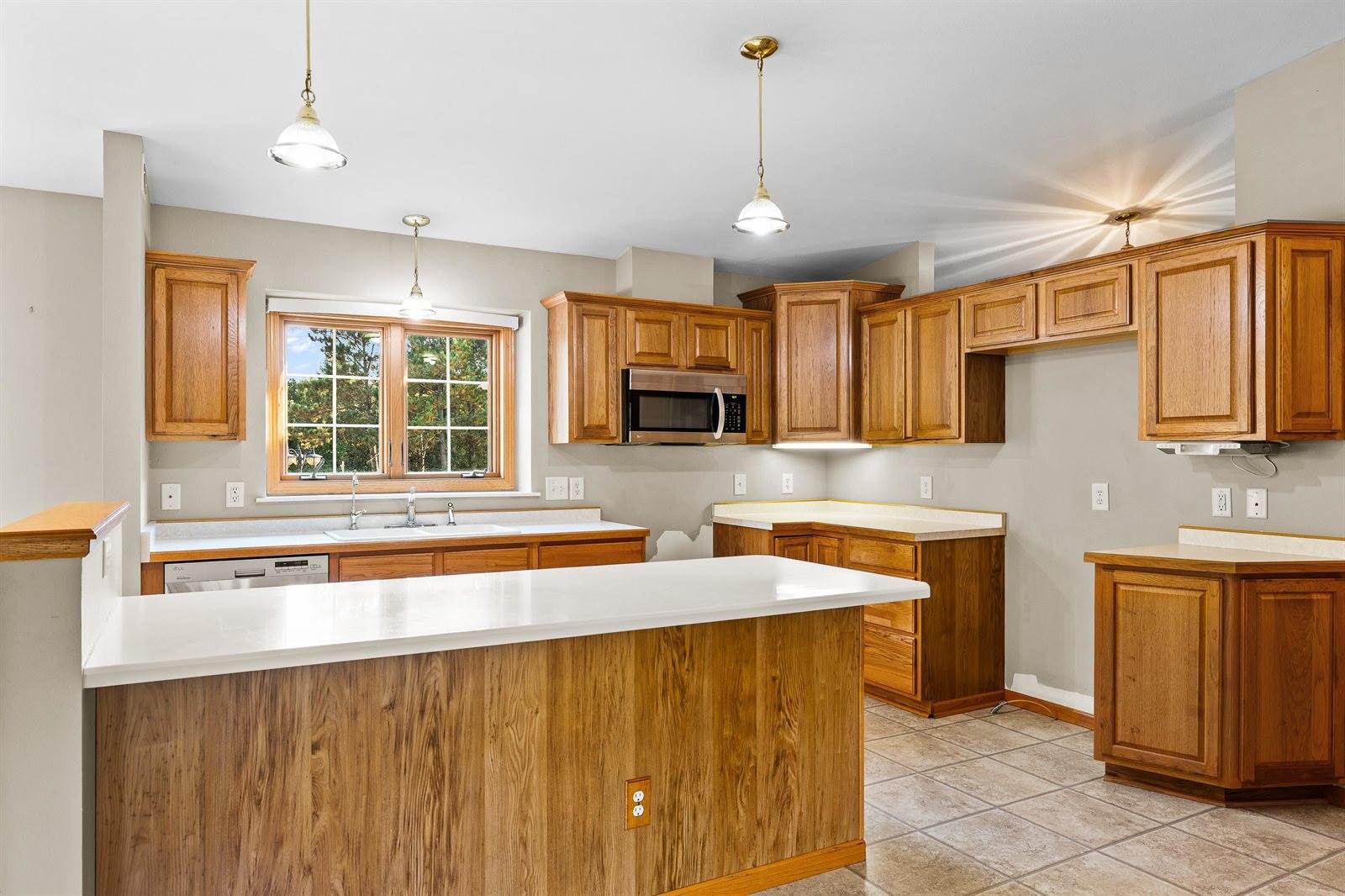 4466 State Highway 173, Nekoosa, WI 54457