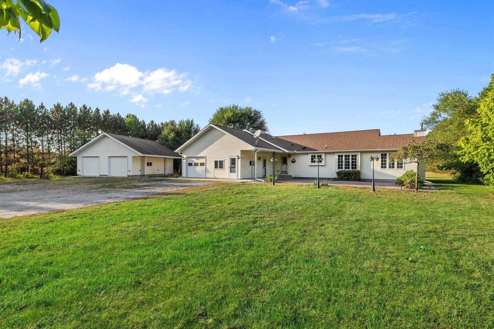 4466 State Highway 173, Nekoosa, WI 54457