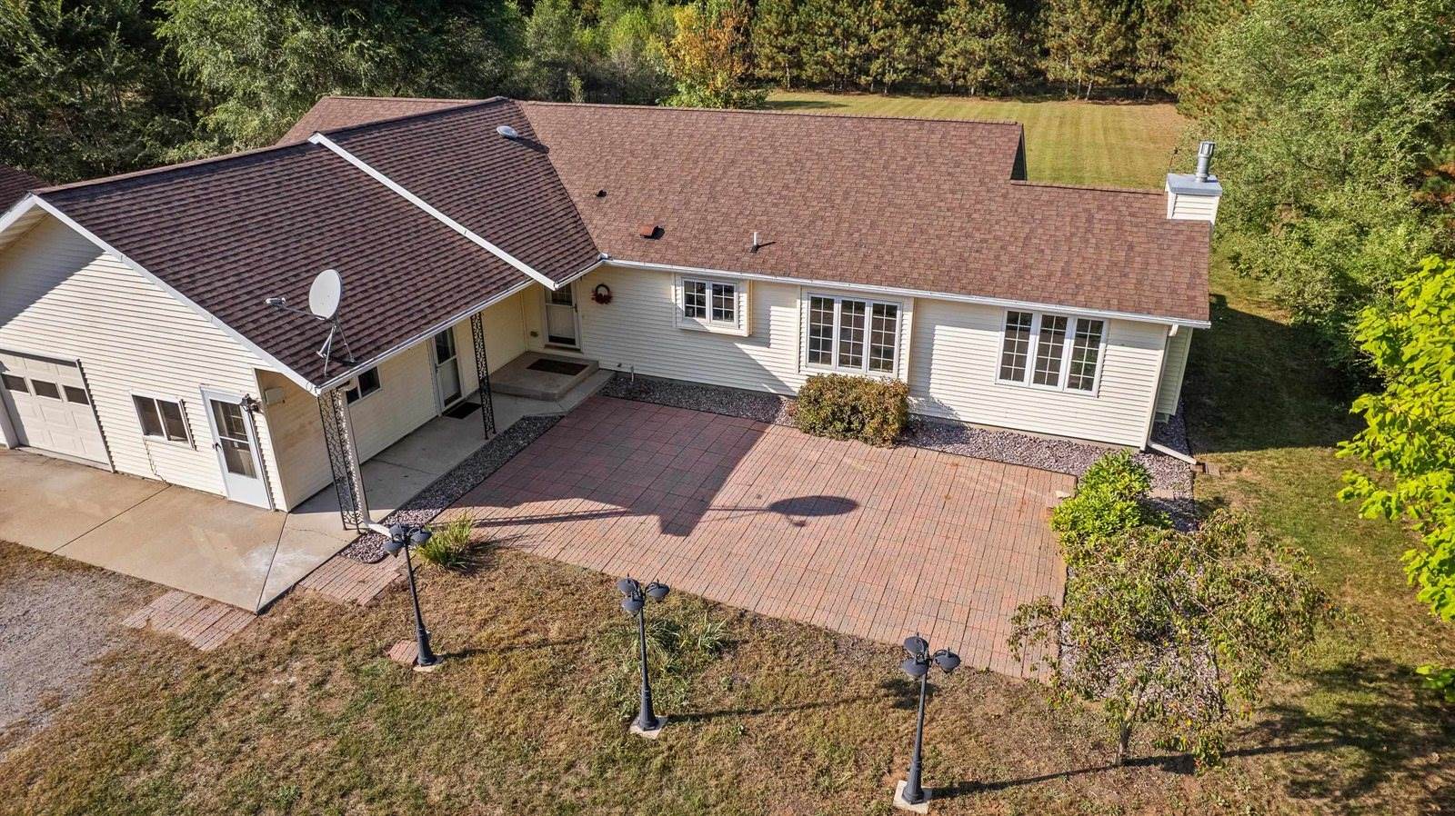 4466 State Highway 173, Nekoosa, WI 54457