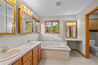 4466 State Highway 173, Nekoosa, WI 54457