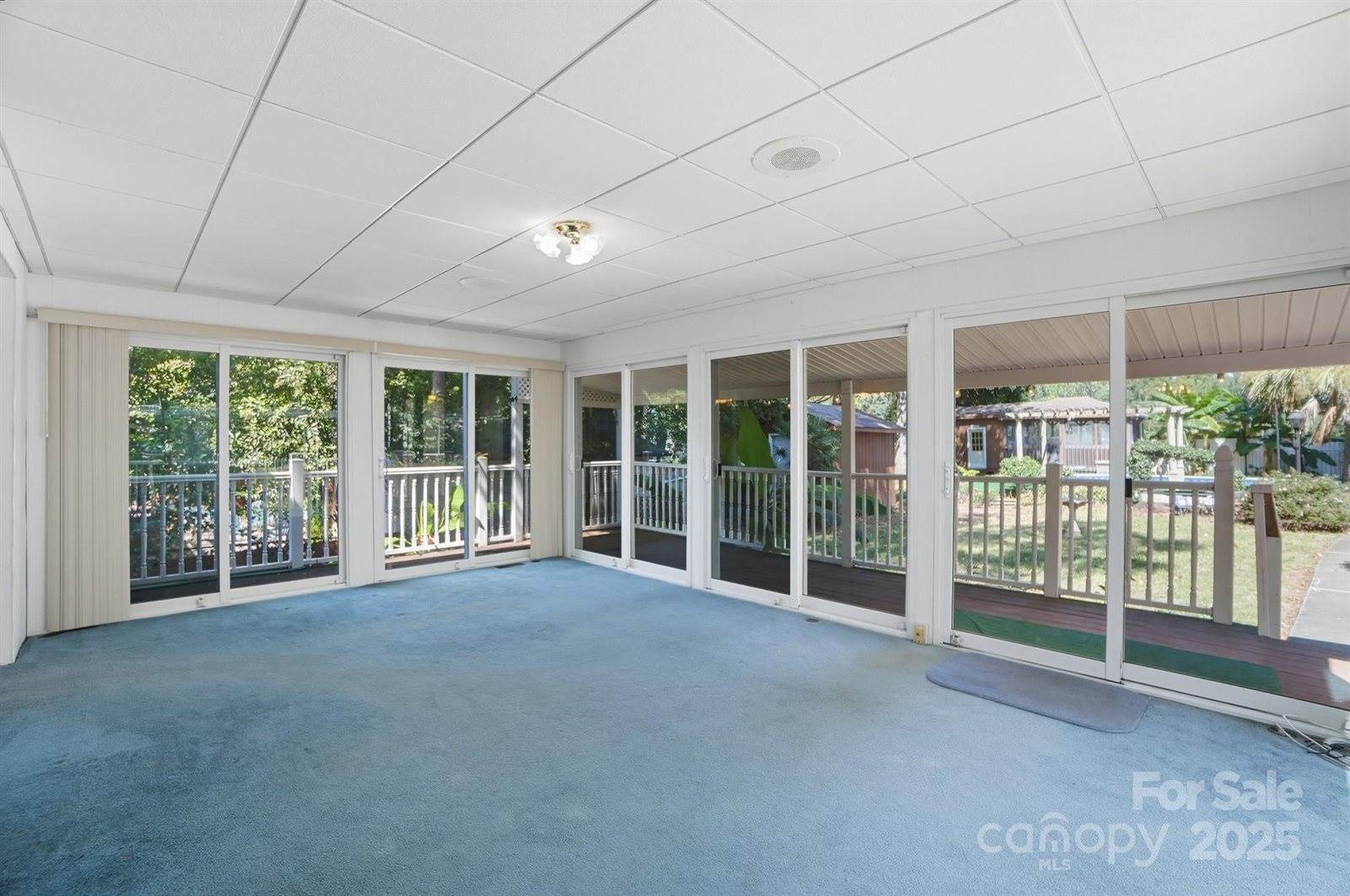 955 Hickory Nut Street, Charlotte, NC 28205