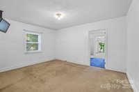 955 Hickory Nut Street, Charlotte, NC 28205