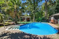 955 Hickory Nut Street, Charlotte, NC 28205