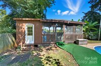 955 Hickory Nut Street, Charlotte, NC 28205