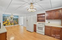 955 Hickory Nut Street, Charlotte, NC 28205