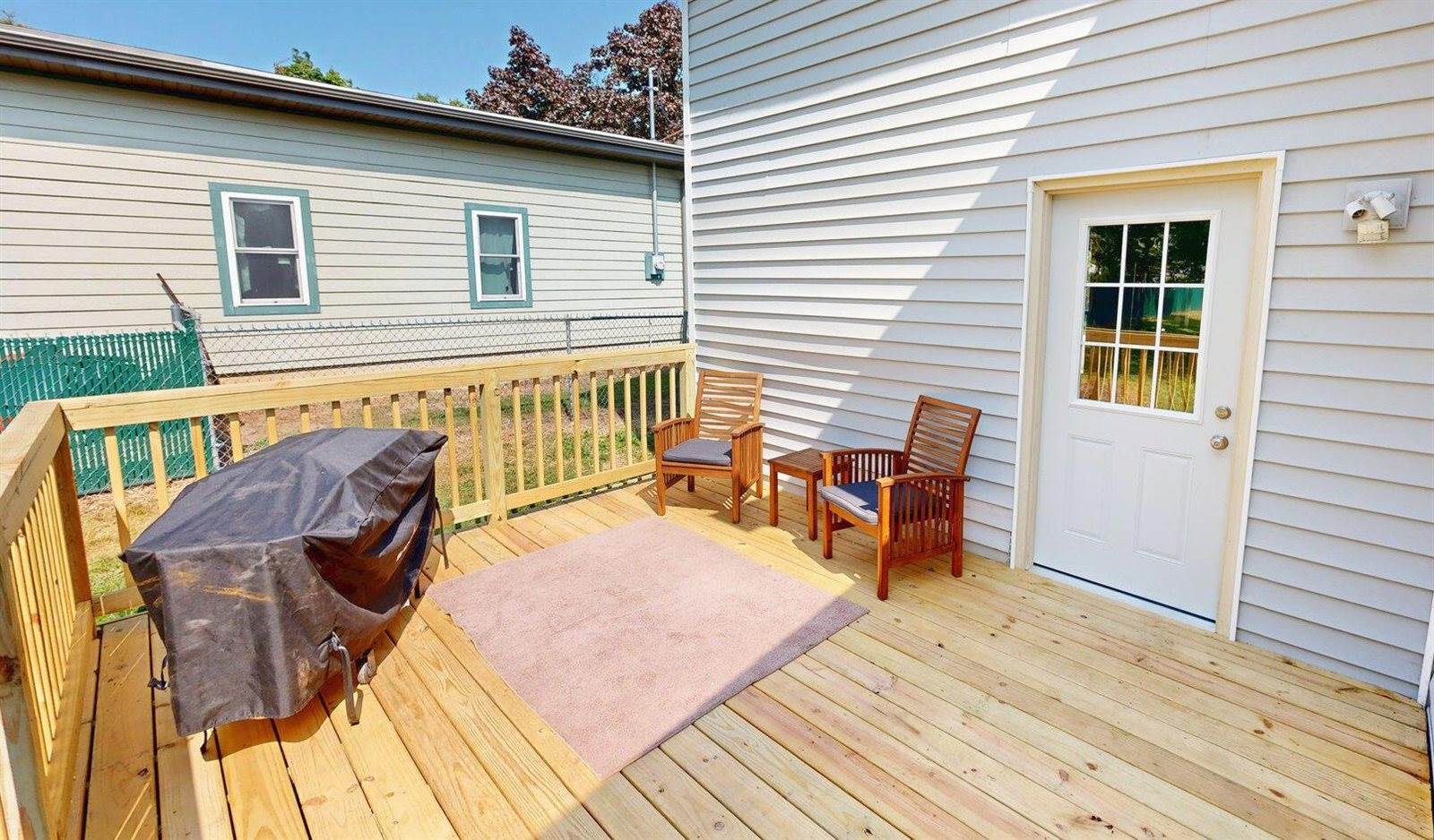 605 Nelson St, Fort Atkinson, WI 53538