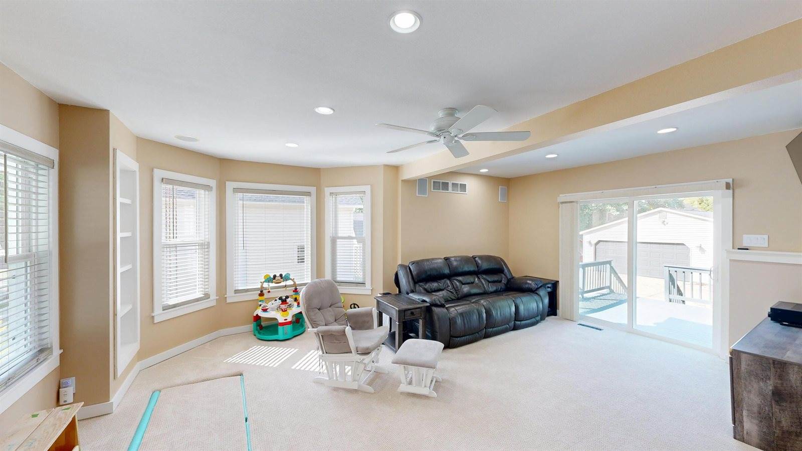 129 North German Ave, Jefferson, WI 53549