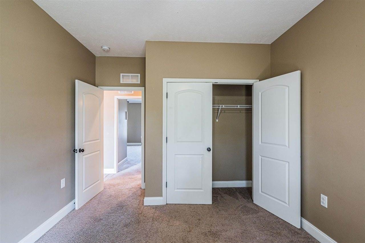 254 Windover Avenue, Bowling Green, KY 42101