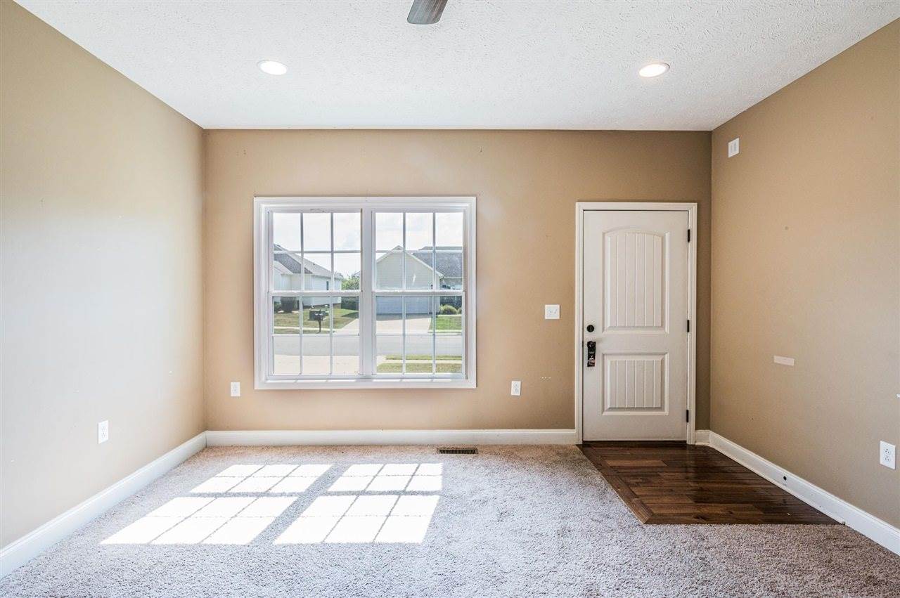 254 Windover Avenue, Bowling Green, KY 42101