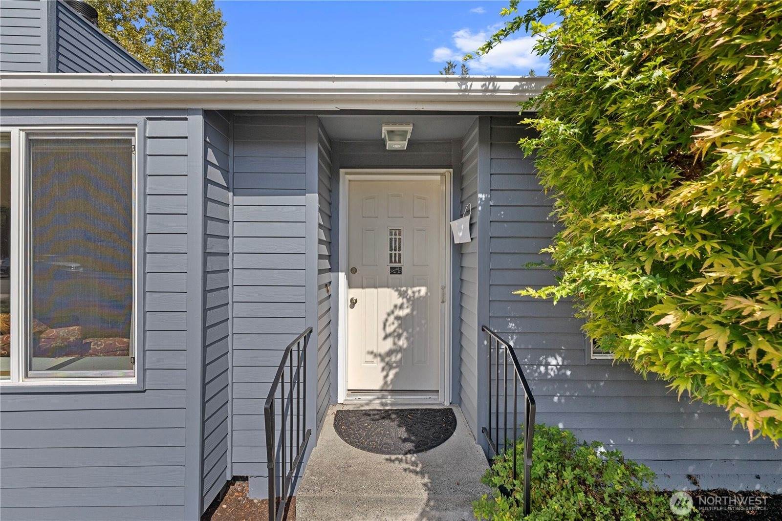 2631 Club Court, Mount Vernon, WA 98273