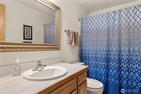 2631 Club Court, Mount Vernon, WA 98273