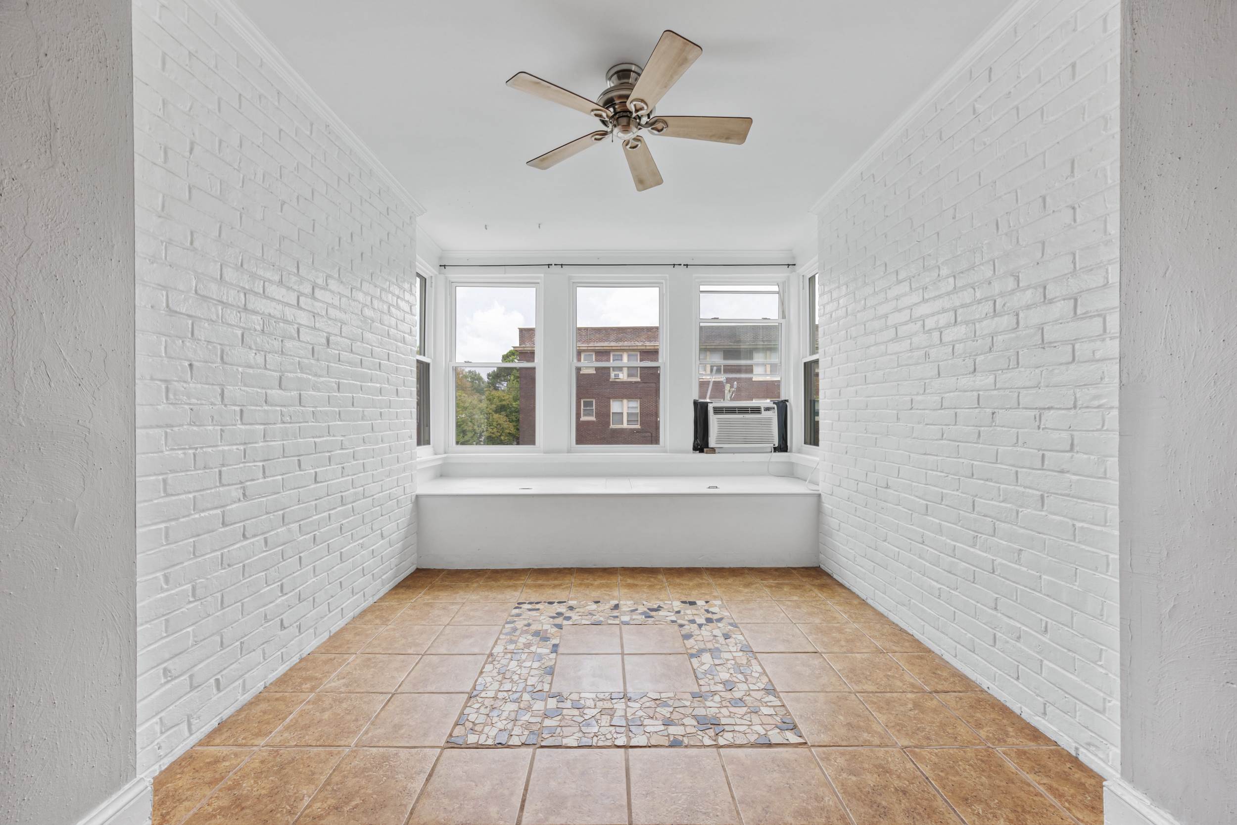 800 W. Princess Anne, Norfolk, VA 23517