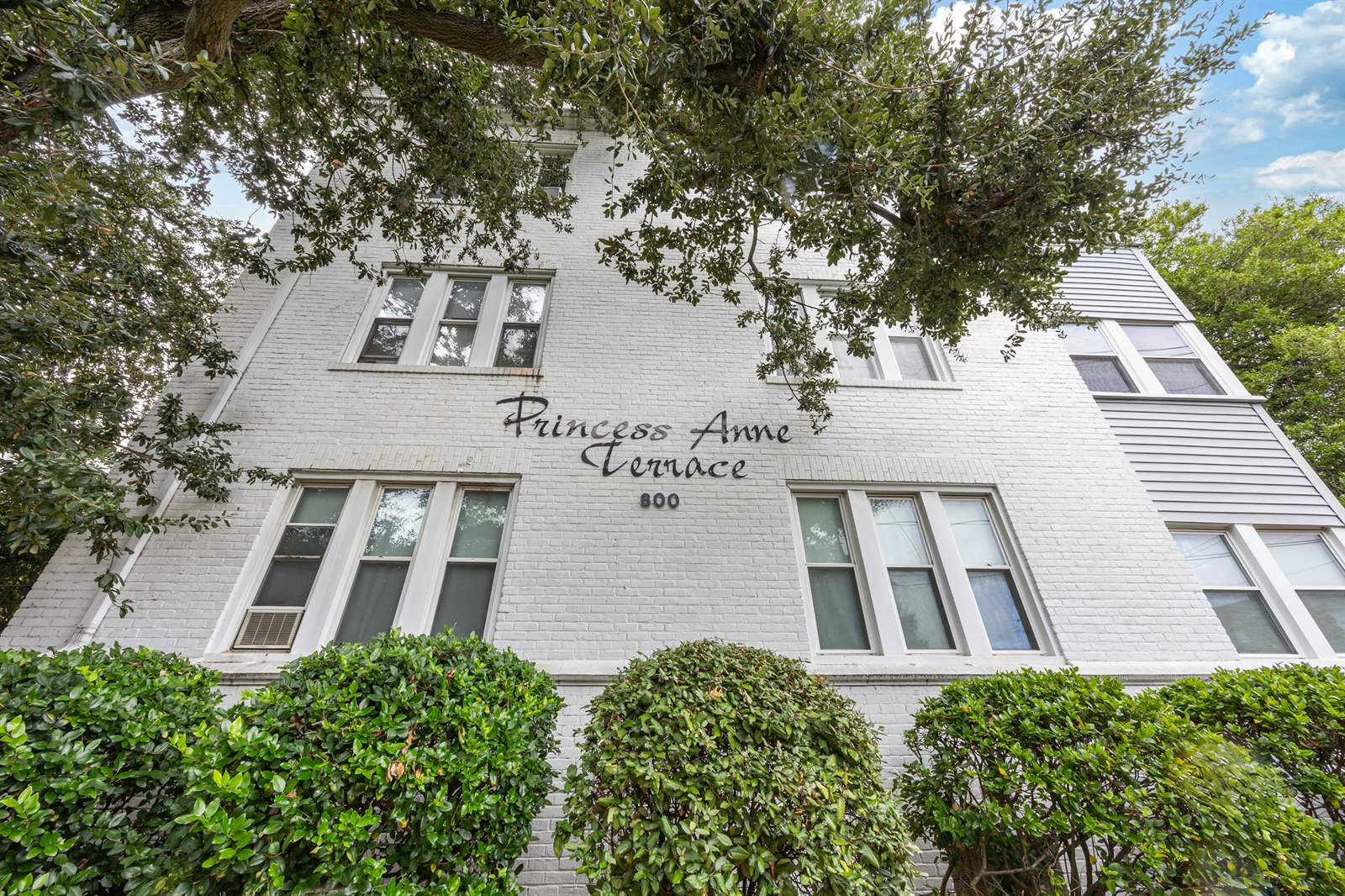 800 W. Princess Anne, Norfolk, VA 23517