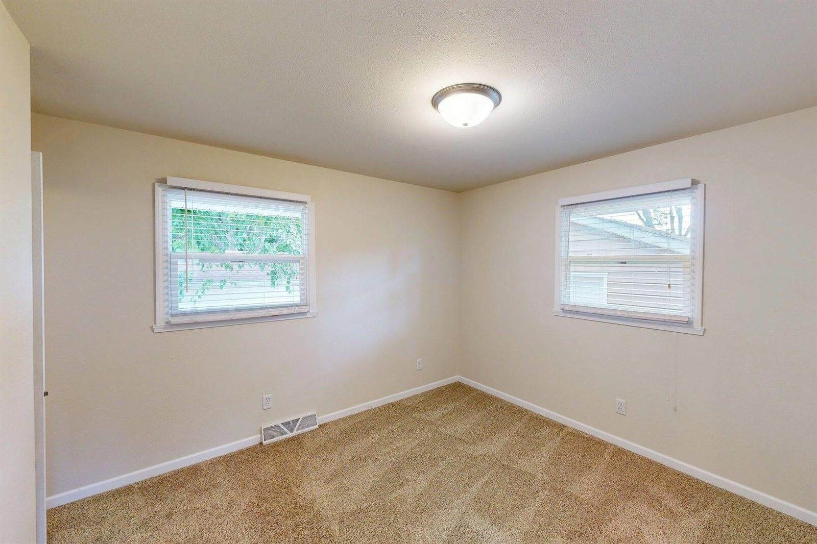 311 East Spaulding St, Watertown, WI 53098