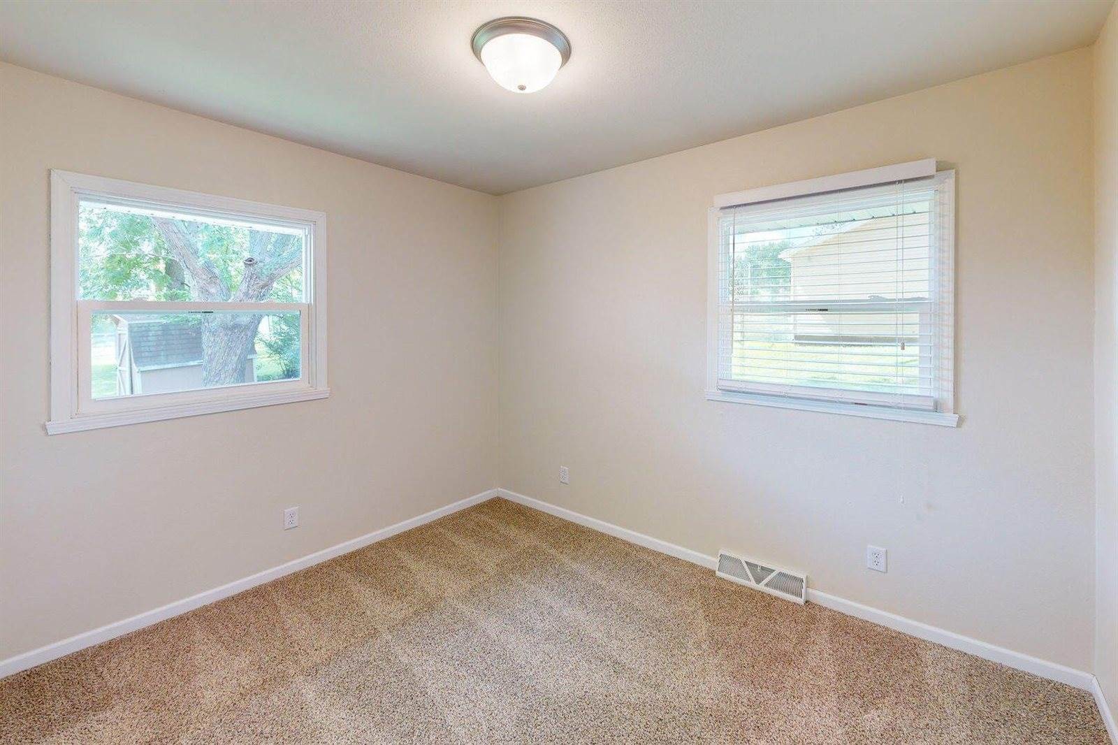 311 East Spaulding St, Watertown, WI 53098