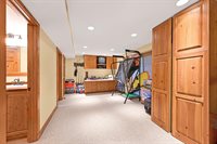 N6993 Oakwood Rd, Richmond, WI 53190