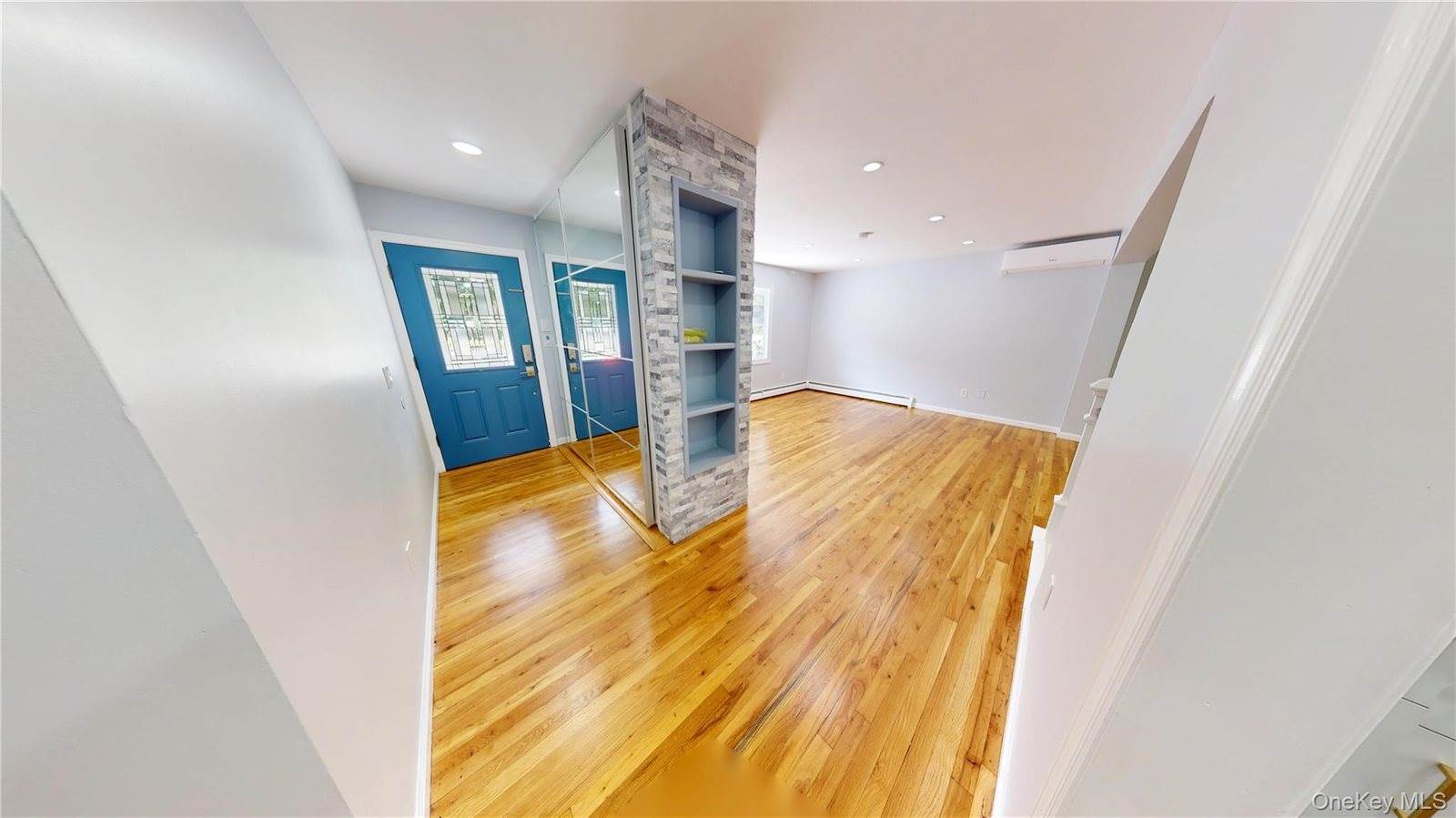 1141 Waverly Avenue, Brookhaven, NY 11738