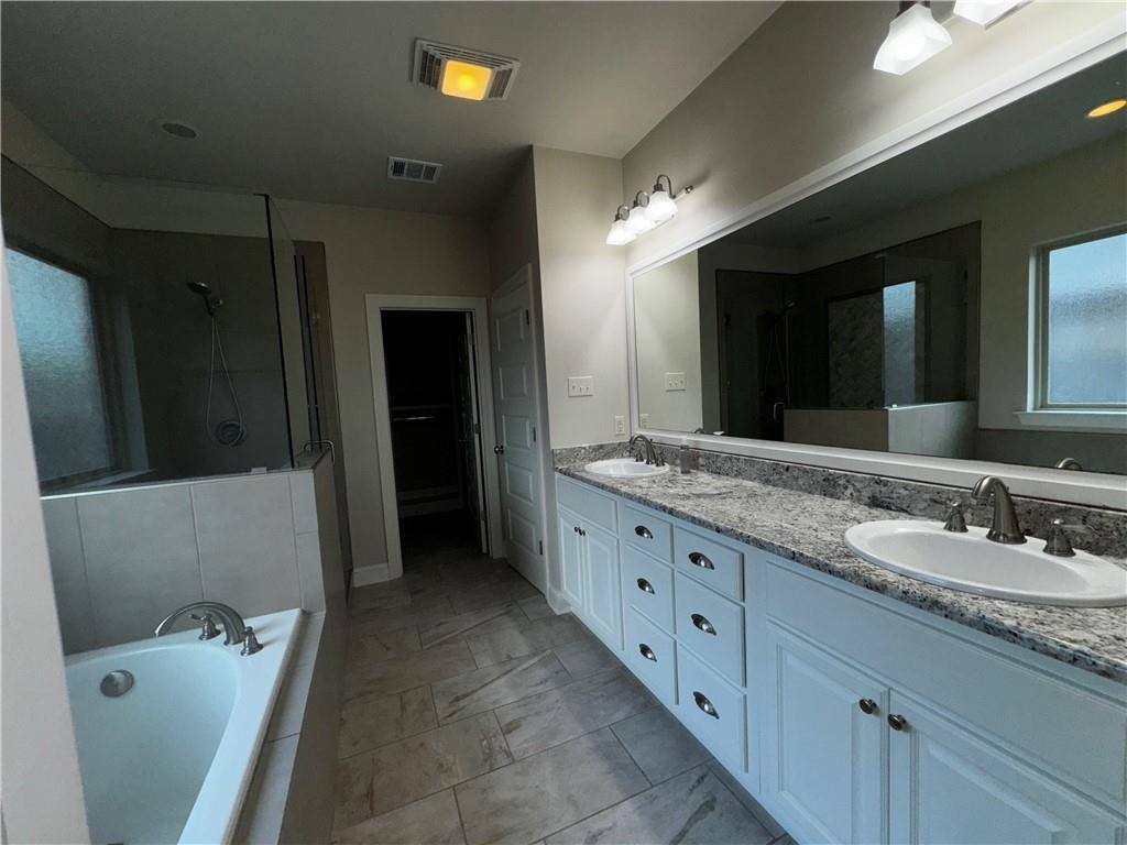 1017 Fox Sparrow Loop, Madisonville, LA 70447