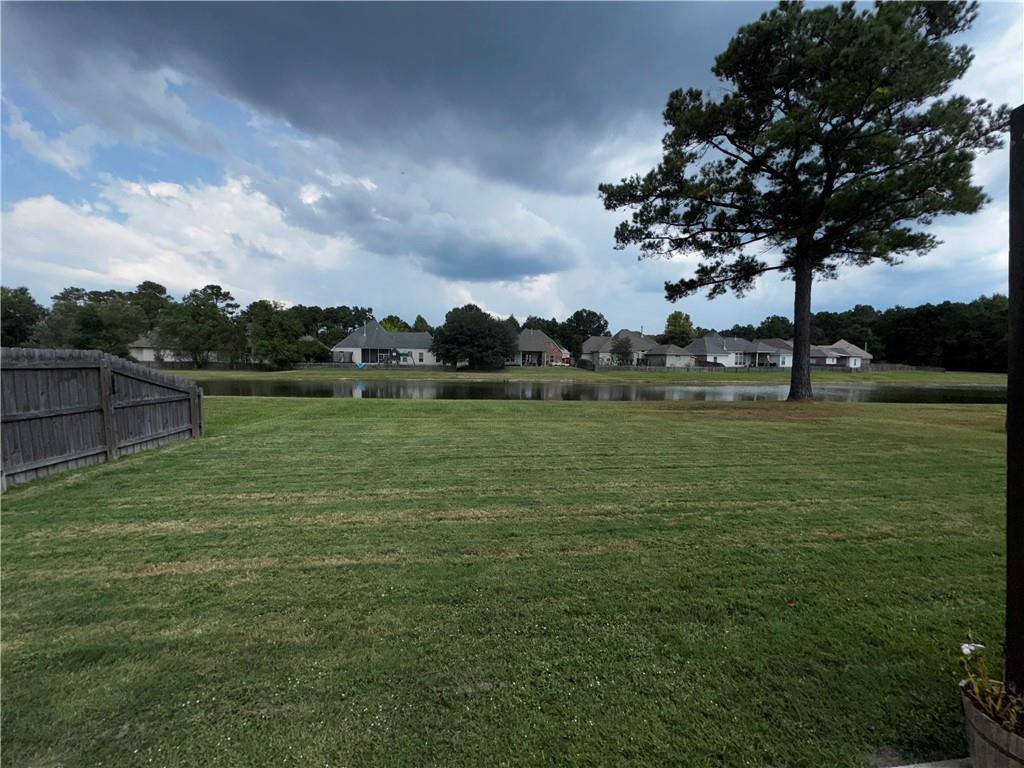1017 Fox Sparrow Loop, Madisonville, LA 70447