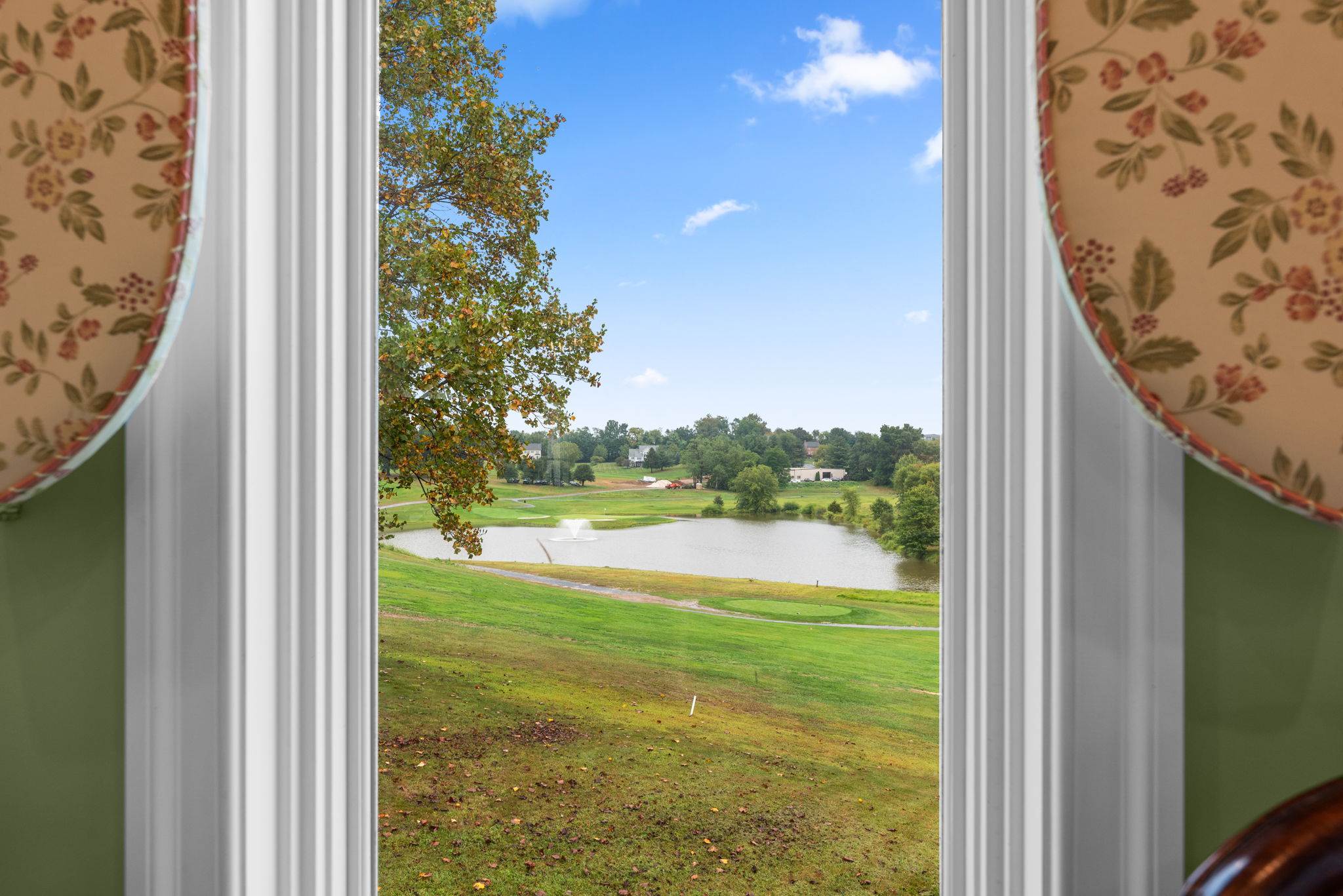 10035 Pebble Beach Ter, Ijamsville, MD 21754