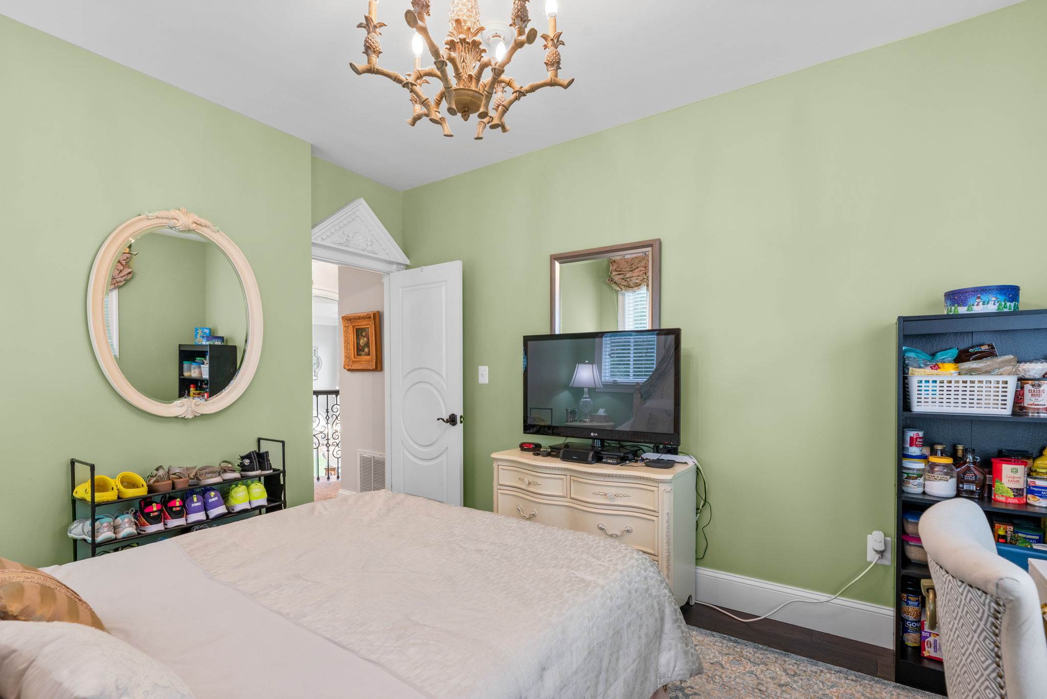 10035 Pebble Beach Ter, Ijamsville, MD 21754