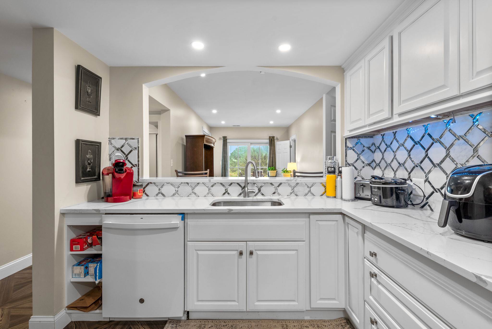 10035 Pebble Beach Ter, Ijamsville, MD 21754