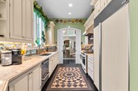 10035 Pebble Beach Ter, Ijamsville, MD 21754