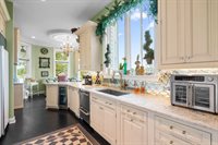 10035 Pebble Beach Ter, Ijamsville, MD 21754