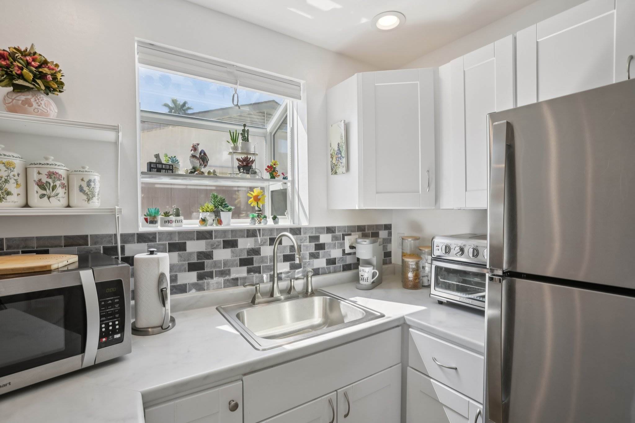 10034 N 26th Street, Phoenix, AZ 85028