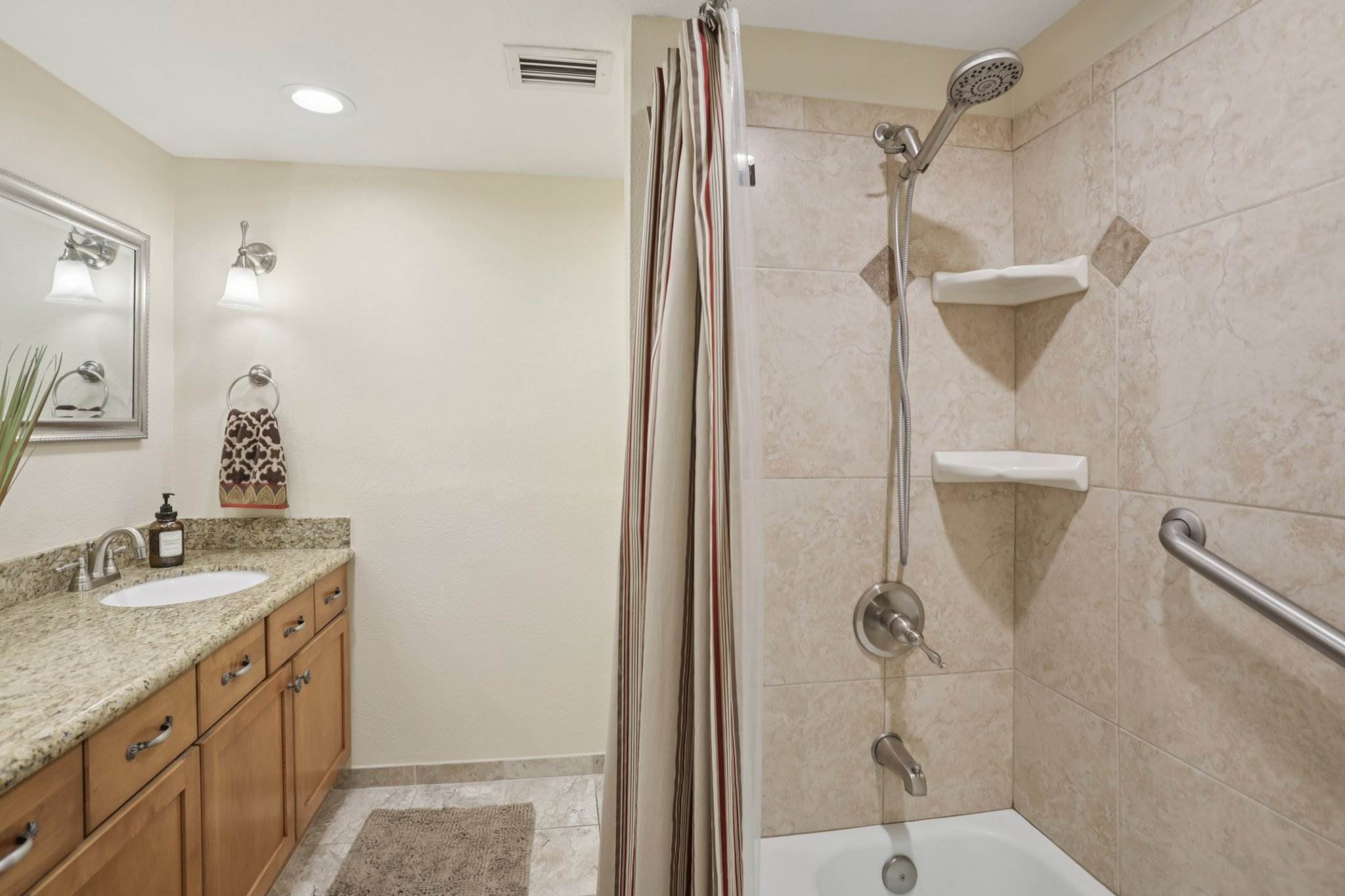 10034 N 26th Street, Phoenix, AZ 85028