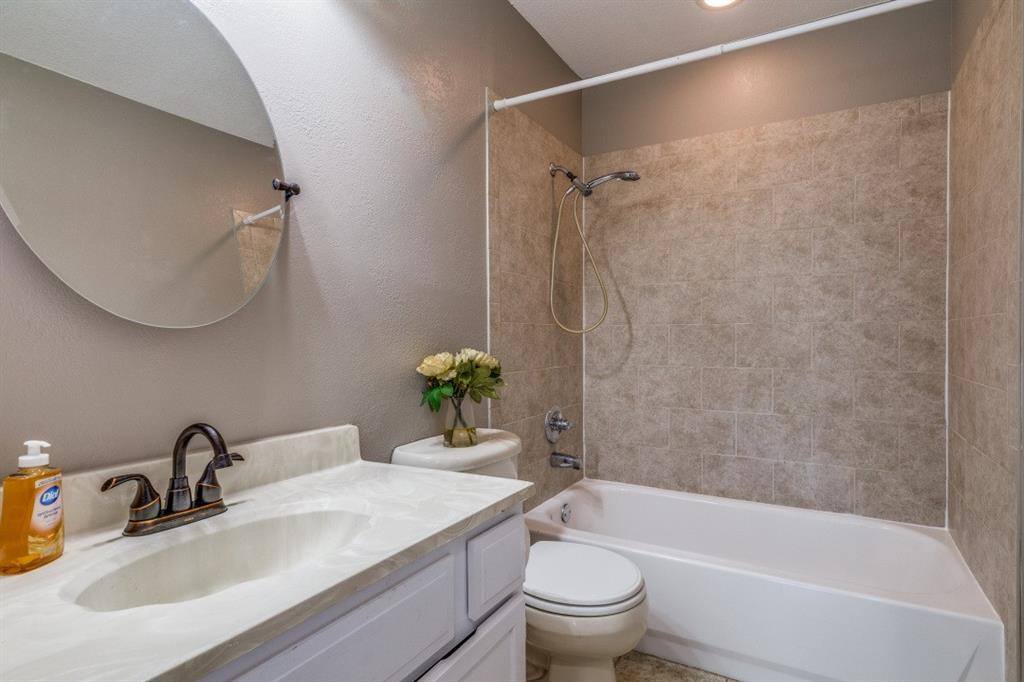 2600 Echo Point Drive, Fort Worth, TX 76123